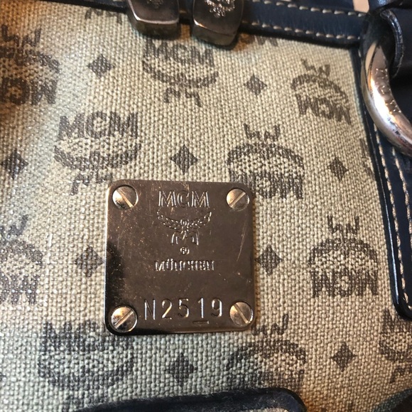 MCM Handbag - Picture 2 of 13